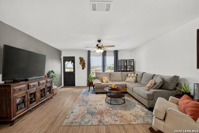 5933 COMPANION LOOP Bulverde, TX 78163