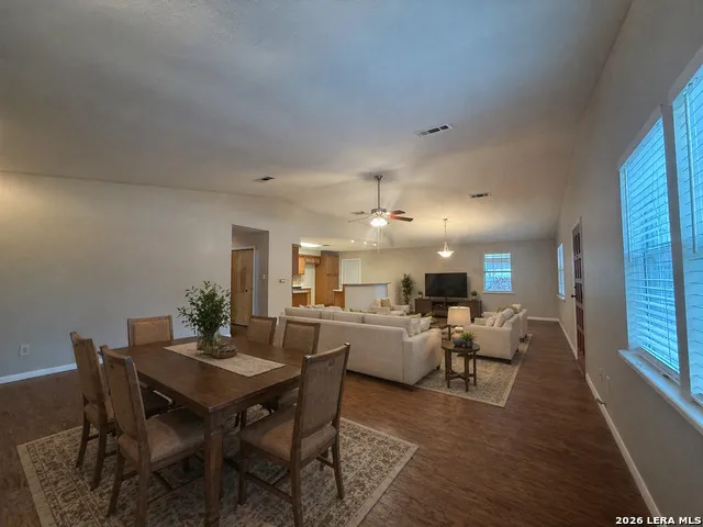 717 Lookout Canyon Lake, TX 78133