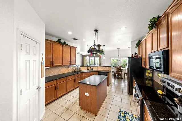 3619 Running Ranch San Antonio, TX 78261