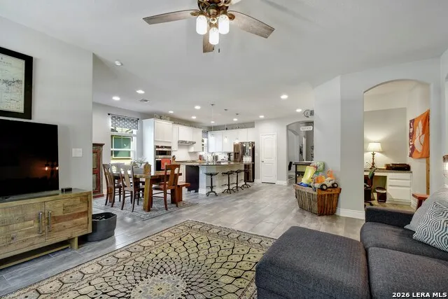 9113 Sunpool Schertz, TX 78154