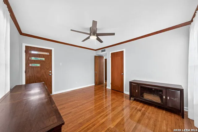 255 THOMPSON PL San Antonio, TX 78225