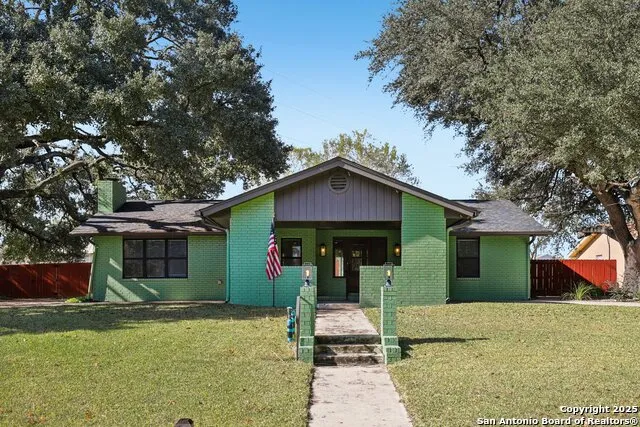 786 Renee Seguin, TX 78155