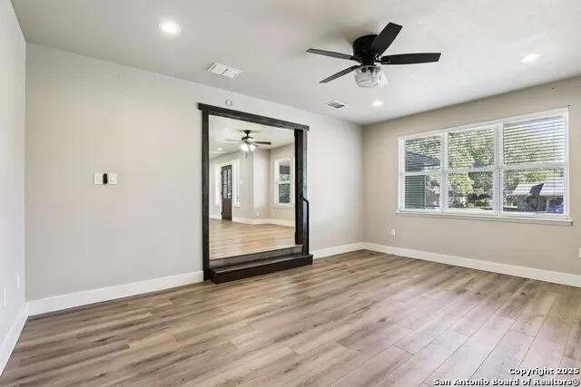 786 Renee Seguin, TX 78155