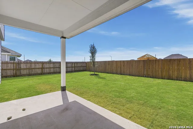 1233 Sweden Seguin, TX 78155