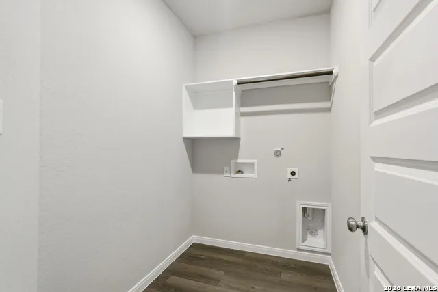 1233 Sweden Seguin, TX 78155