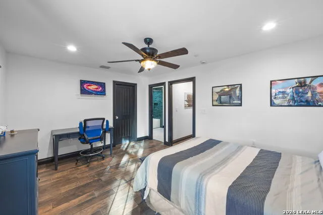 232 Meadowbrook Dr Hollywood Park, TX 78232