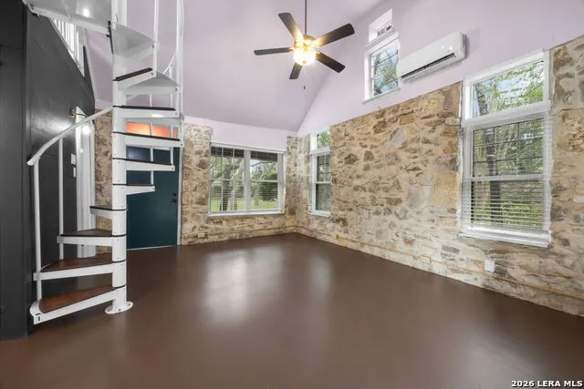 232 Meadowbrook Dr Hollywood Park, TX 78232