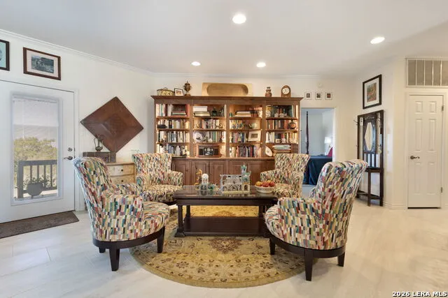 1817 Summit Point Kerrville, TX 78028