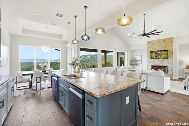 9889 Cash Mountain Helotes, TX 78023