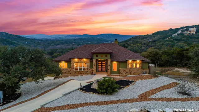 9889 Cash Mountain Helotes, TX 78023