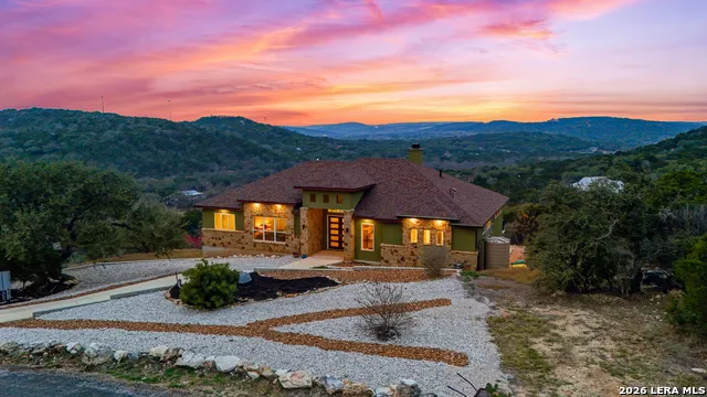 9889 Cash Mountain Helotes, TX 78023