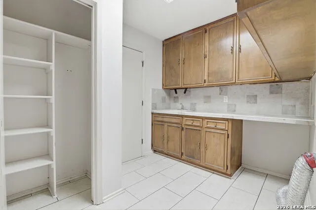 5838 Winterhaven Dr Windcrest, TX 78239