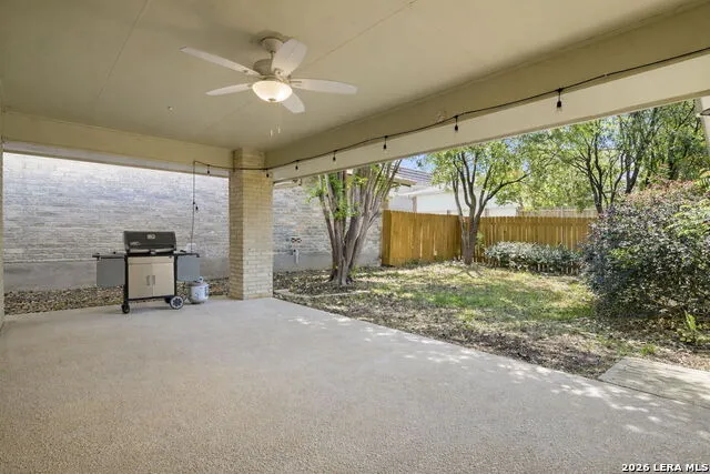 5838 Winterhaven Dr Windcrest, TX 78239
