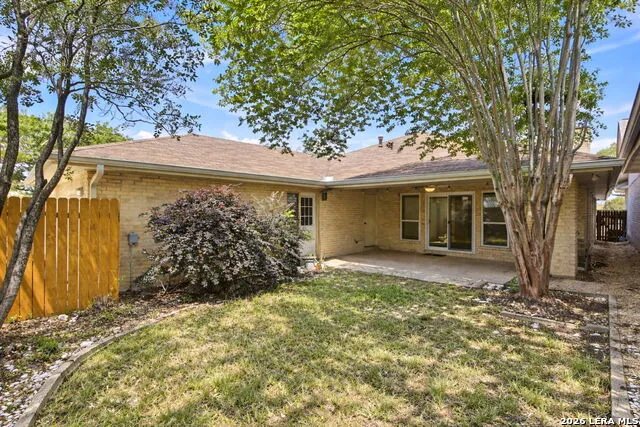 5838 Winterhaven Dr Windcrest, TX 78239