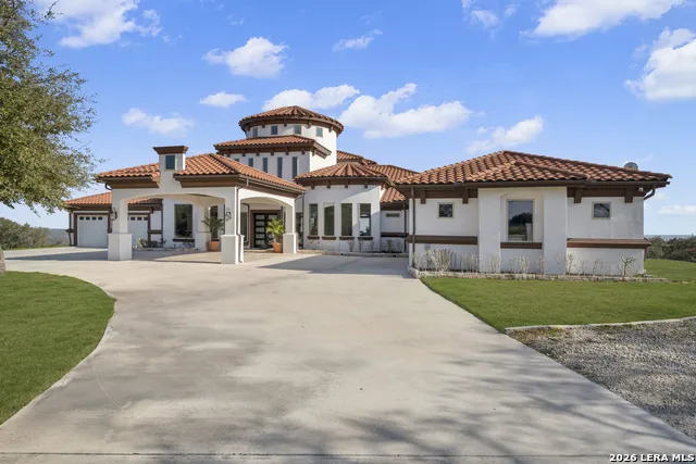 205 County Road 2727 Mico, TX 78056