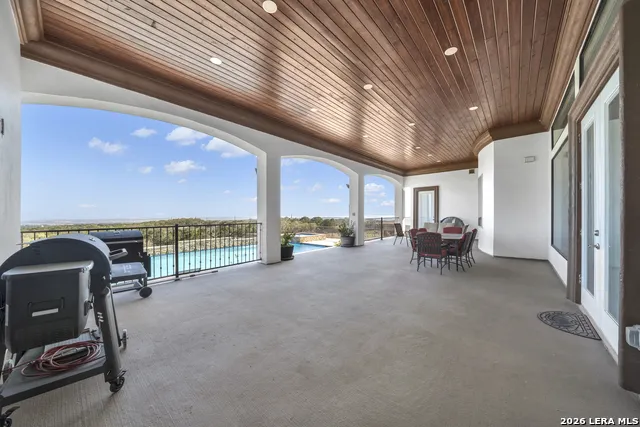205 County Road 2727 Mico, TX 78056