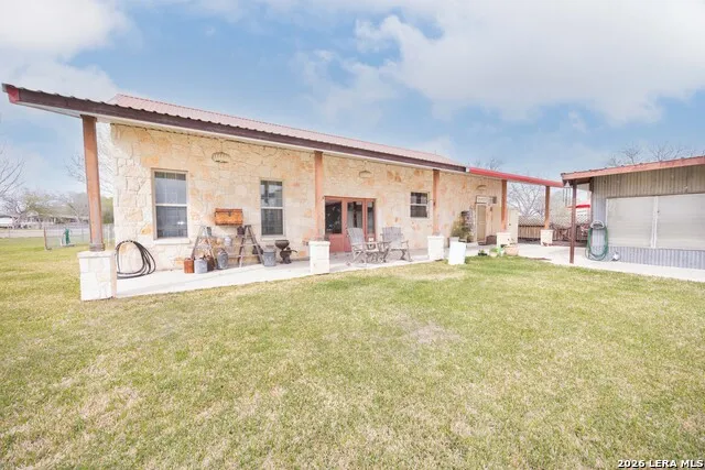 15980 County Road 582 LaCoste, TX 78039