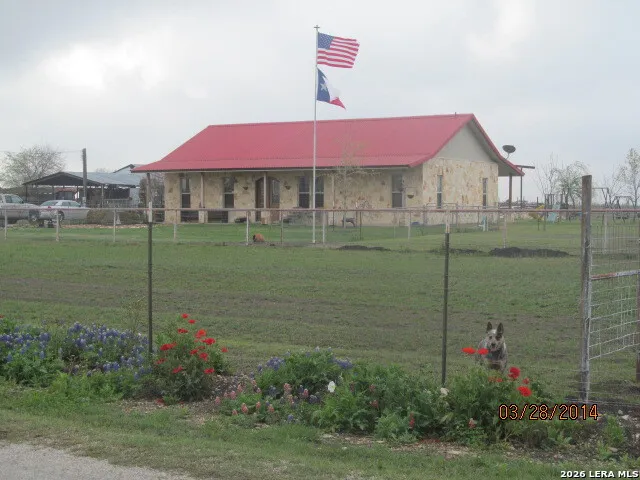 15980 County Road 582 LaCoste, TX 78039