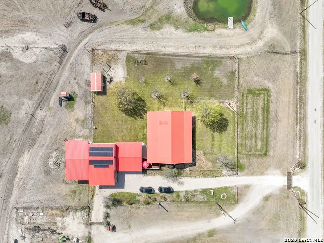 15980 County Road 582 LaCoste, TX 78039