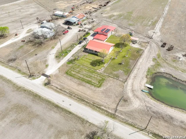 15980 County Road 582 LaCoste, TX 78039