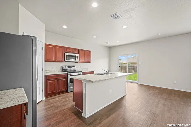 12924 Cicely St Hedwig, TX 78152