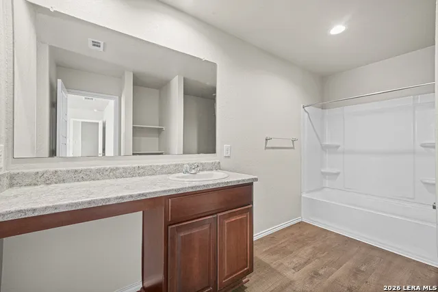 12924 Cicely St Hedwig, TX 78152