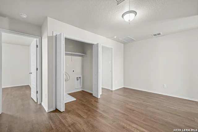 12924 Cicely St Hedwig, TX 78152