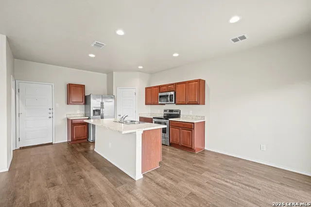 12924 Cicely St Hedwig, TX 78152