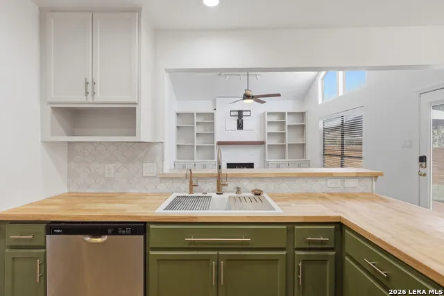 12008 Vista Nogal St San Antonio, TX 78213