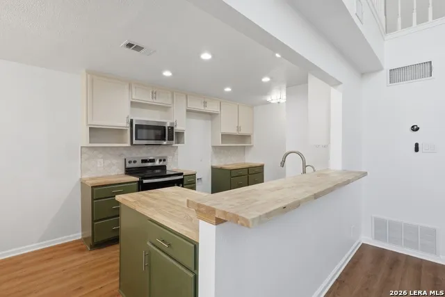 12008 Vista Nogal St San Antonio, TX 78213