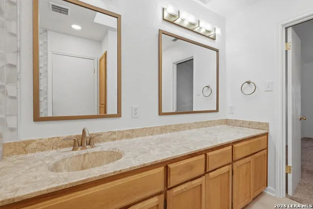 12008 Vista Nogal St San Antonio, TX 78213