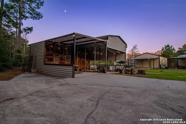 27000 HIGHWAY 146 N Cleveland, TX 77327
