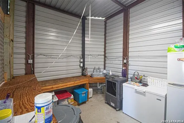 27000 HIGHWAY 146 N Cleveland, TX 77327