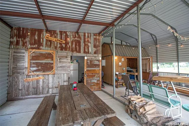 27000 HIGHWAY 146 N Cleveland, TX 77327