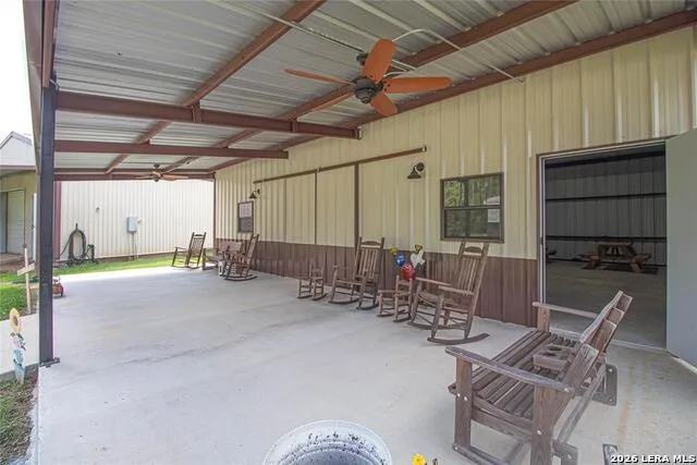 27000 HIGHWAY 146 N Cleveland, TX 77327