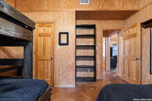 19 Wisteria Way Concan, TX 78838