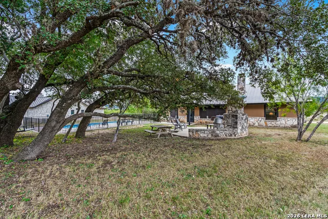 19 Wisteria Way Concan, TX 78838