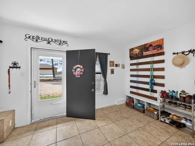213 Bluebonnet Ridge La Vernia, TX 78121