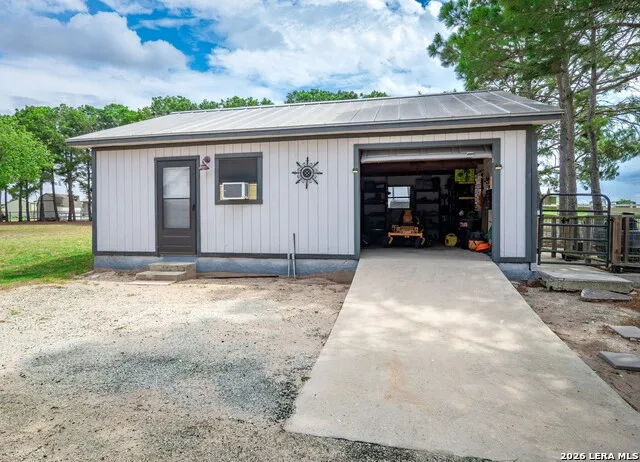 213 Bluebonnet Ridge La Vernia, TX 78121