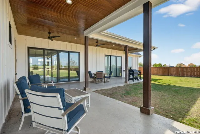 2493 County Road 4713 LaCoste, TX 78039