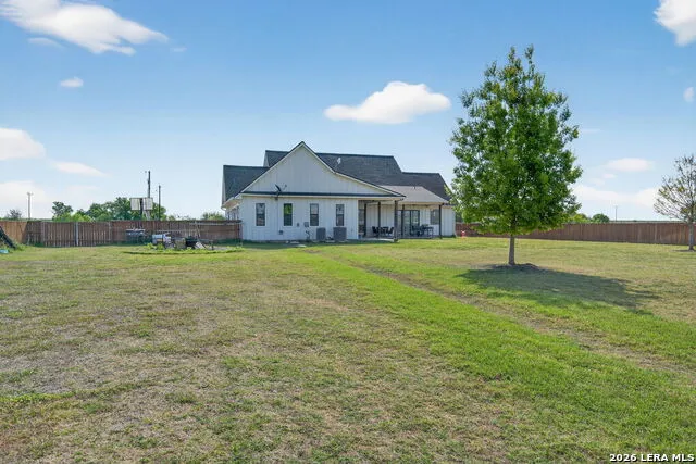 2493 County Road 4713 LaCoste, TX 78039