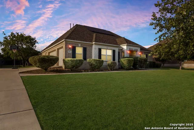 364 Stone Trail Castroville, TX 78009