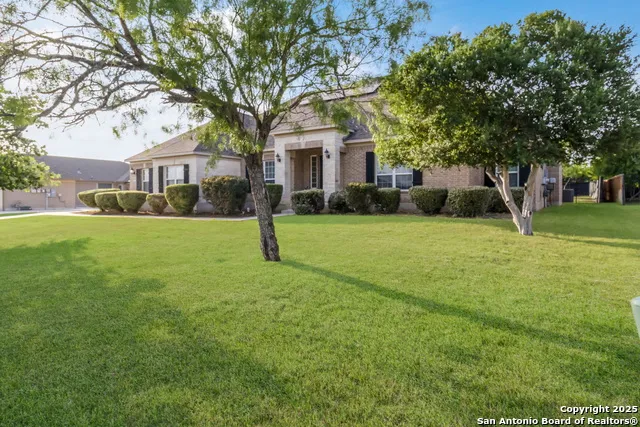 364 Stone Trail Castroville, TX 78009