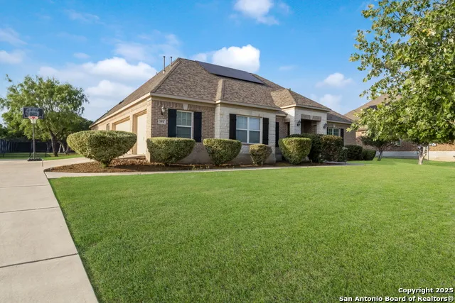 364 Stone Trail Castroville, TX 78009