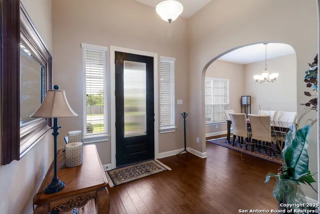 364 Stone Trail Castroville, TX 78009
