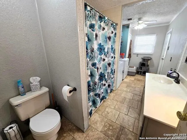 8360 James Somerset, TX 78069