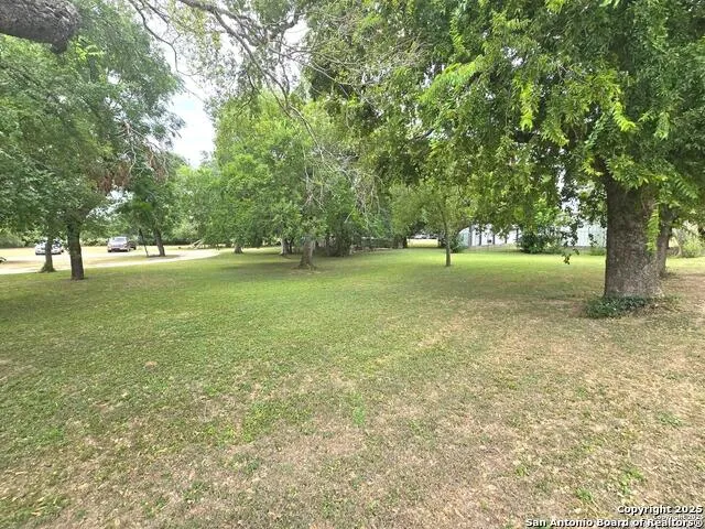 8360 James Somerset, TX 78069