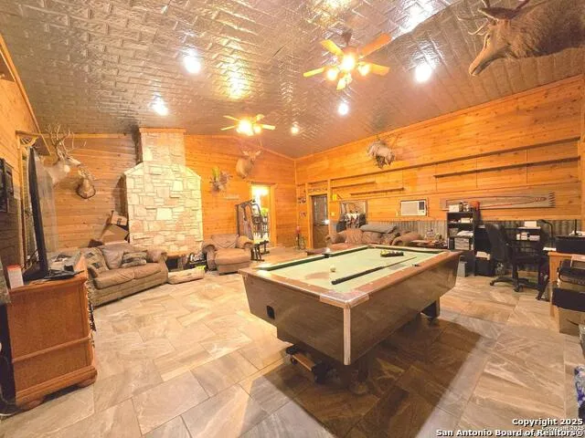 8360 James Somerset, TX 78069