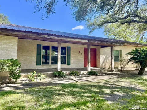 40 Encino Loma
