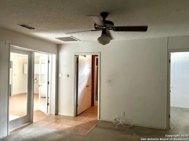 40 Encino Loma Beeville, TX 78102